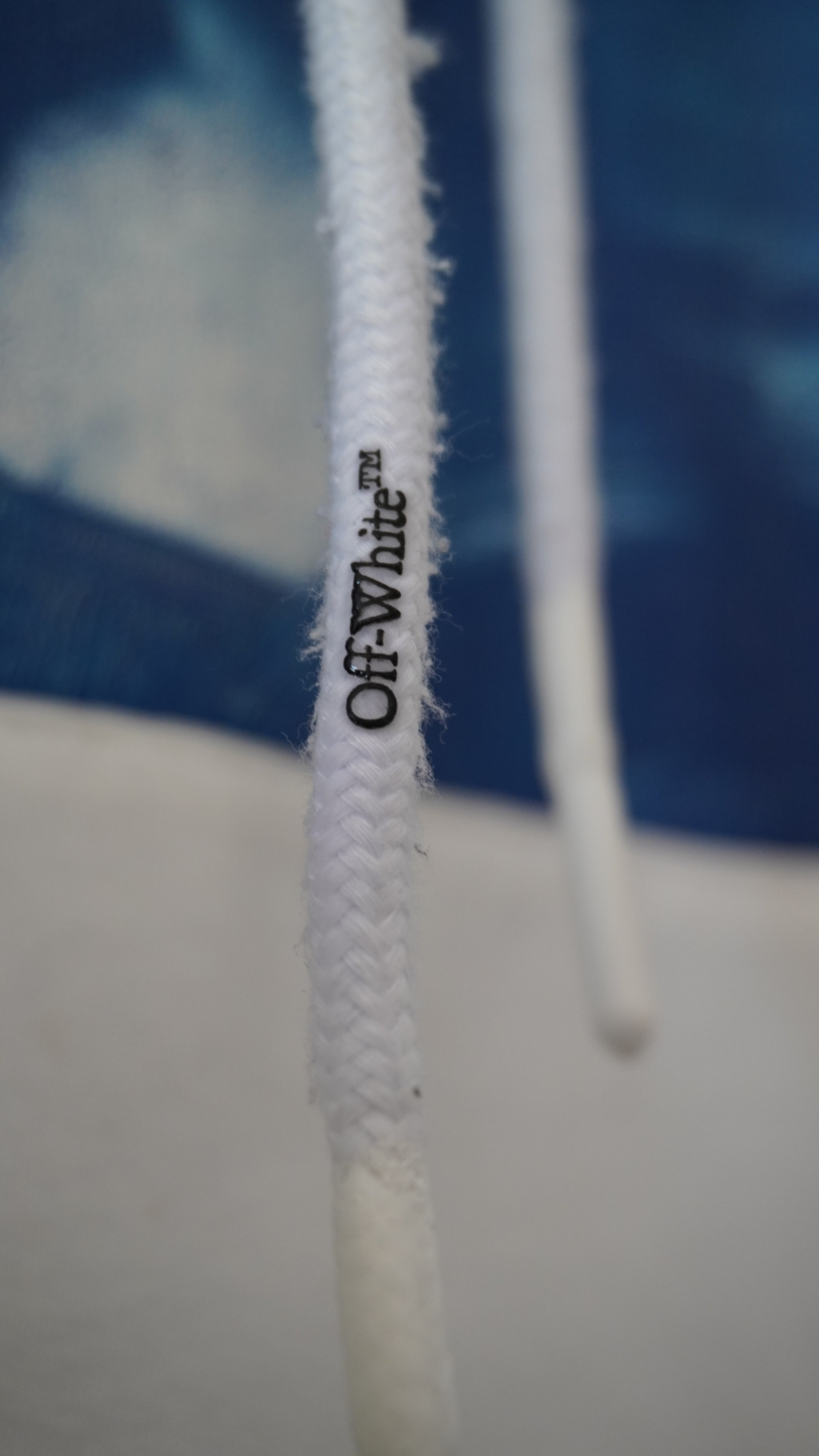 Off-White Hoodie - S